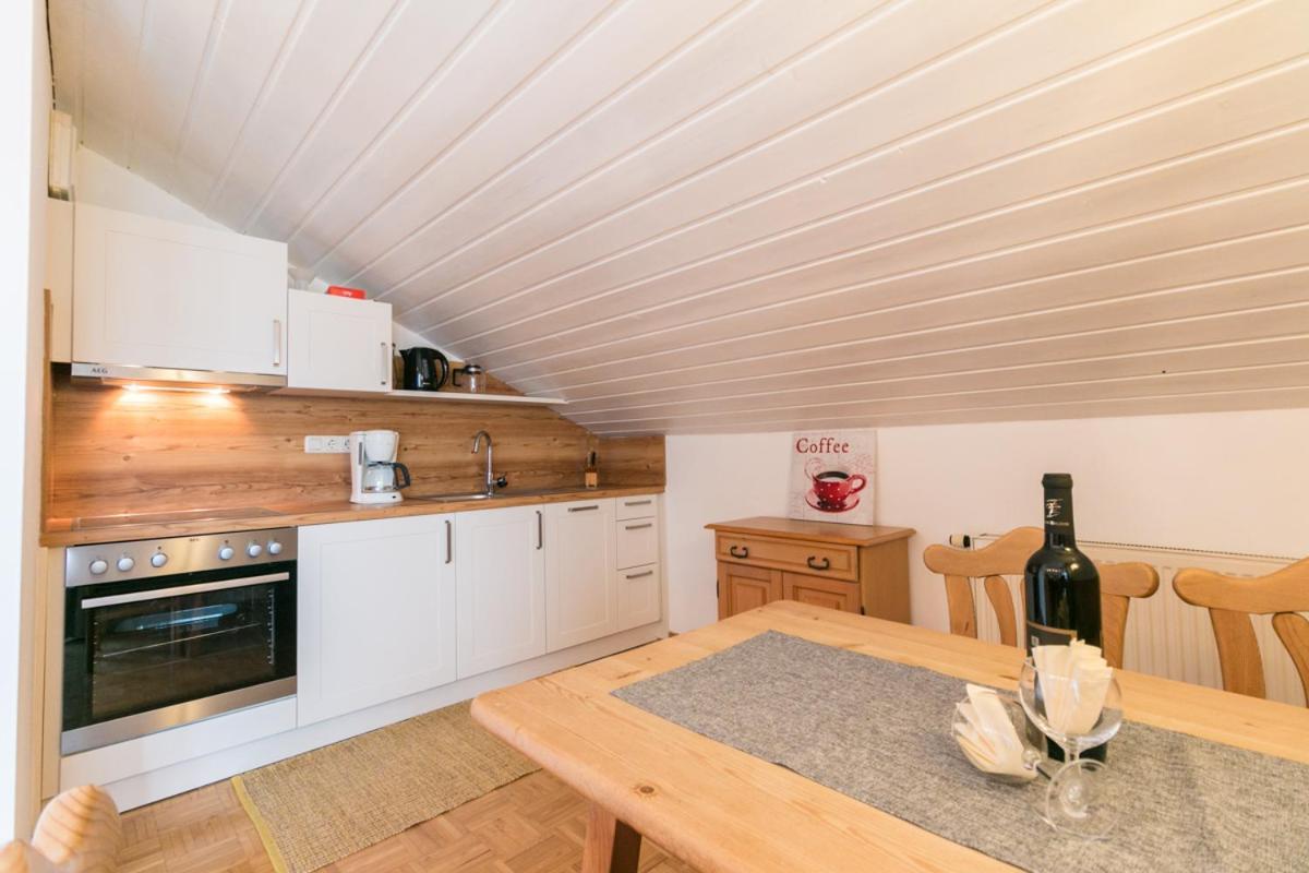 Haus Sonnenrose Apartment Reit im Winkl Exterior foto